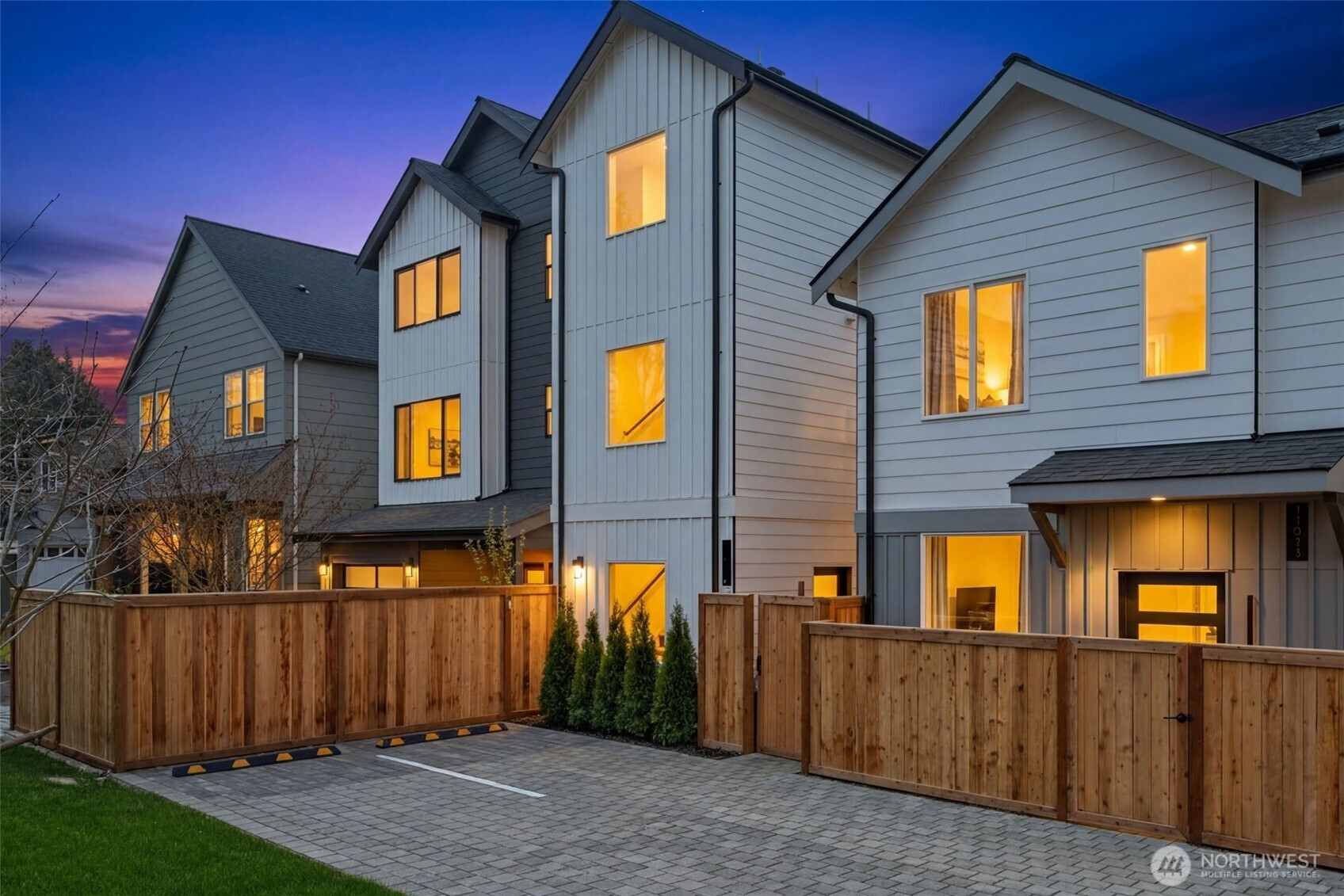 11011 Goodwin Way NE, Seattle, WA 98125