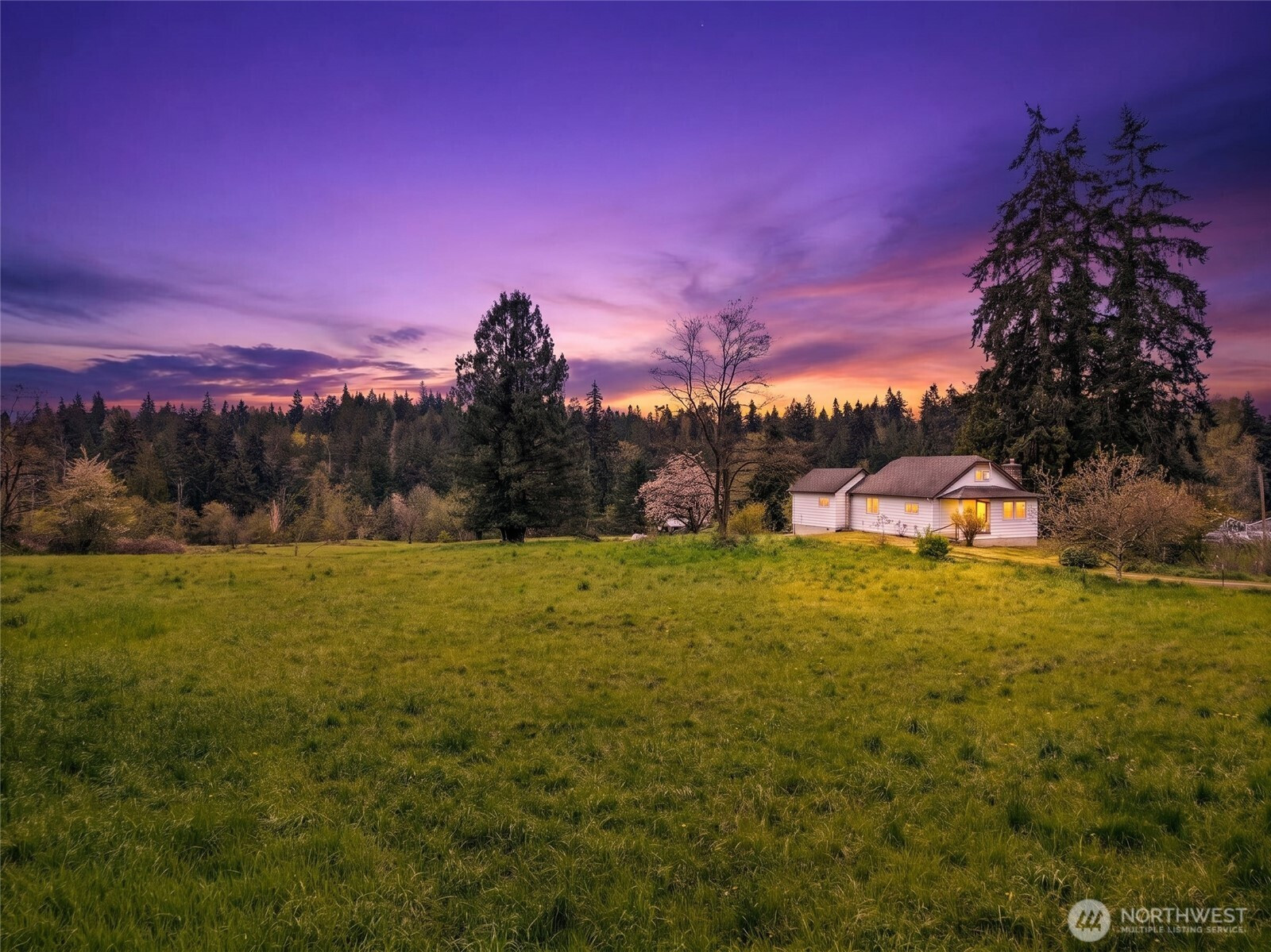 12106 County Line Road E, Puyallup, WA 98372