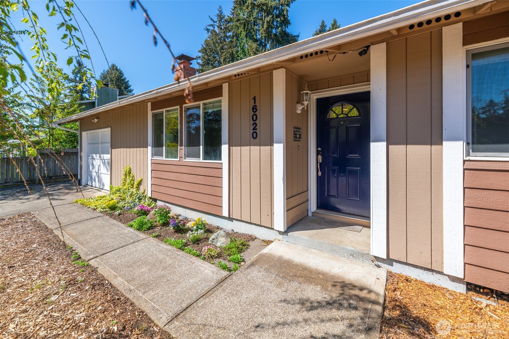 16020 70th Avenue E, Puyallup, WA 98375