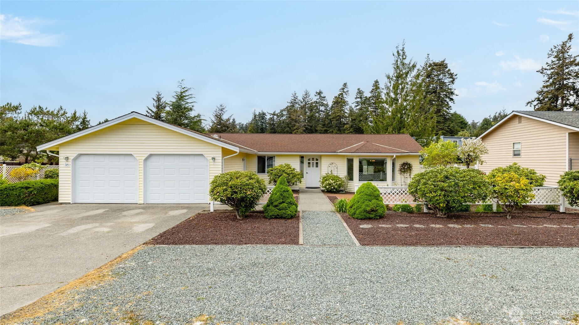 90 Chinook Place, La Conner, WA 98257