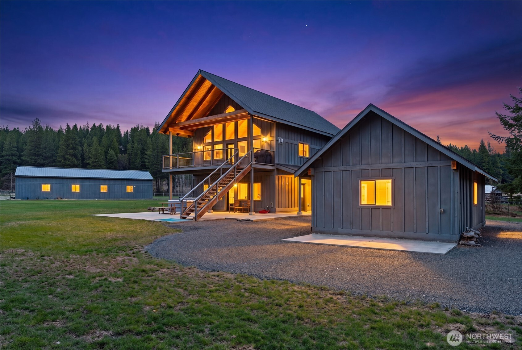 161 Middle Fork Lane, Cle Elum, WA 98922