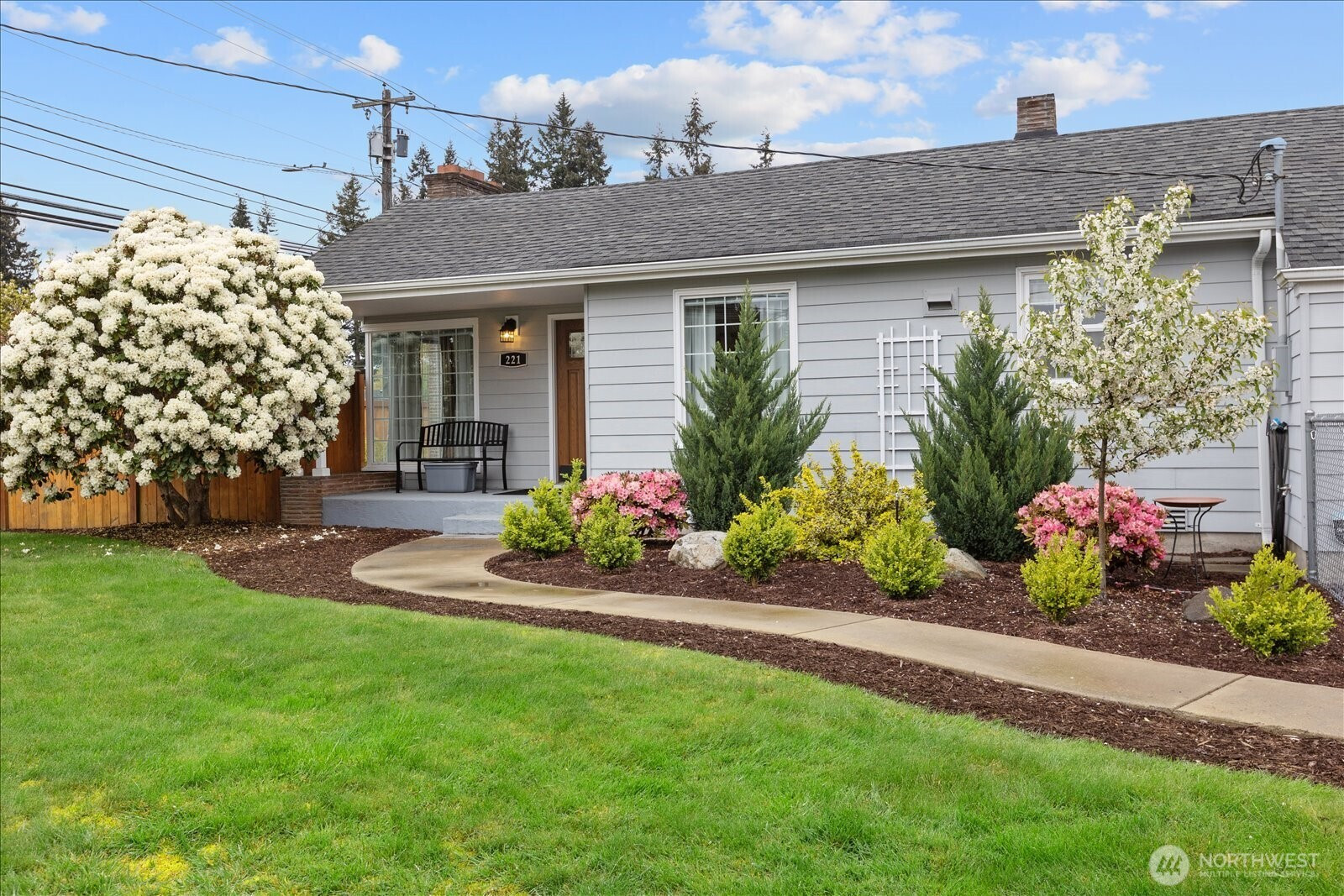 221 Tamarack Avenue, Everett, WA 98203