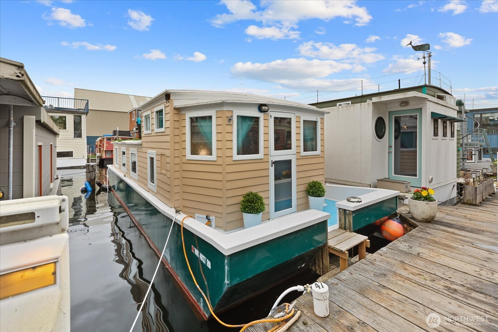 2143 N Northlake Way, Seattle, WA 98103