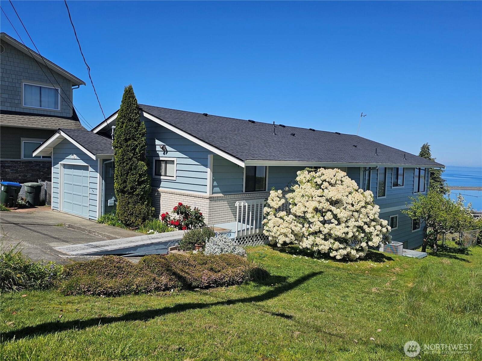 1426 W 4th Street, Port Angeles, WA 98363