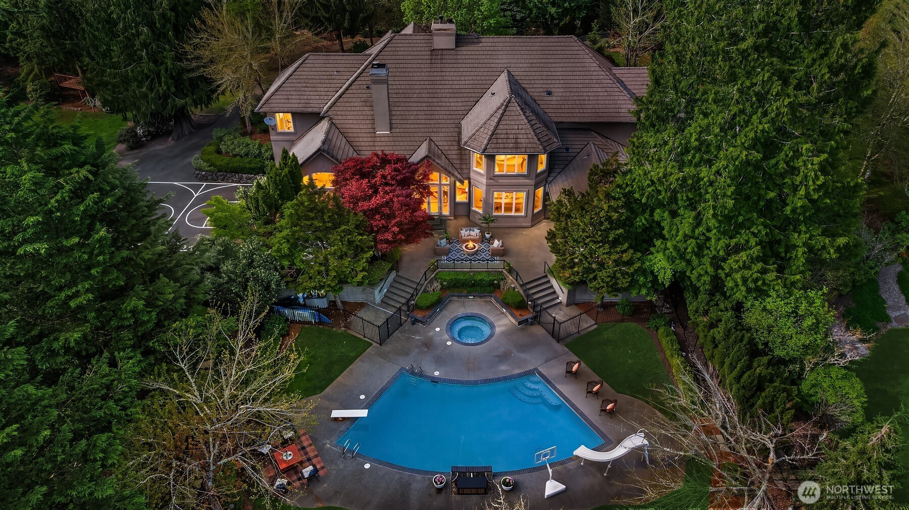 23233 SE 257th Avenue, Maple Valley, WA 98038