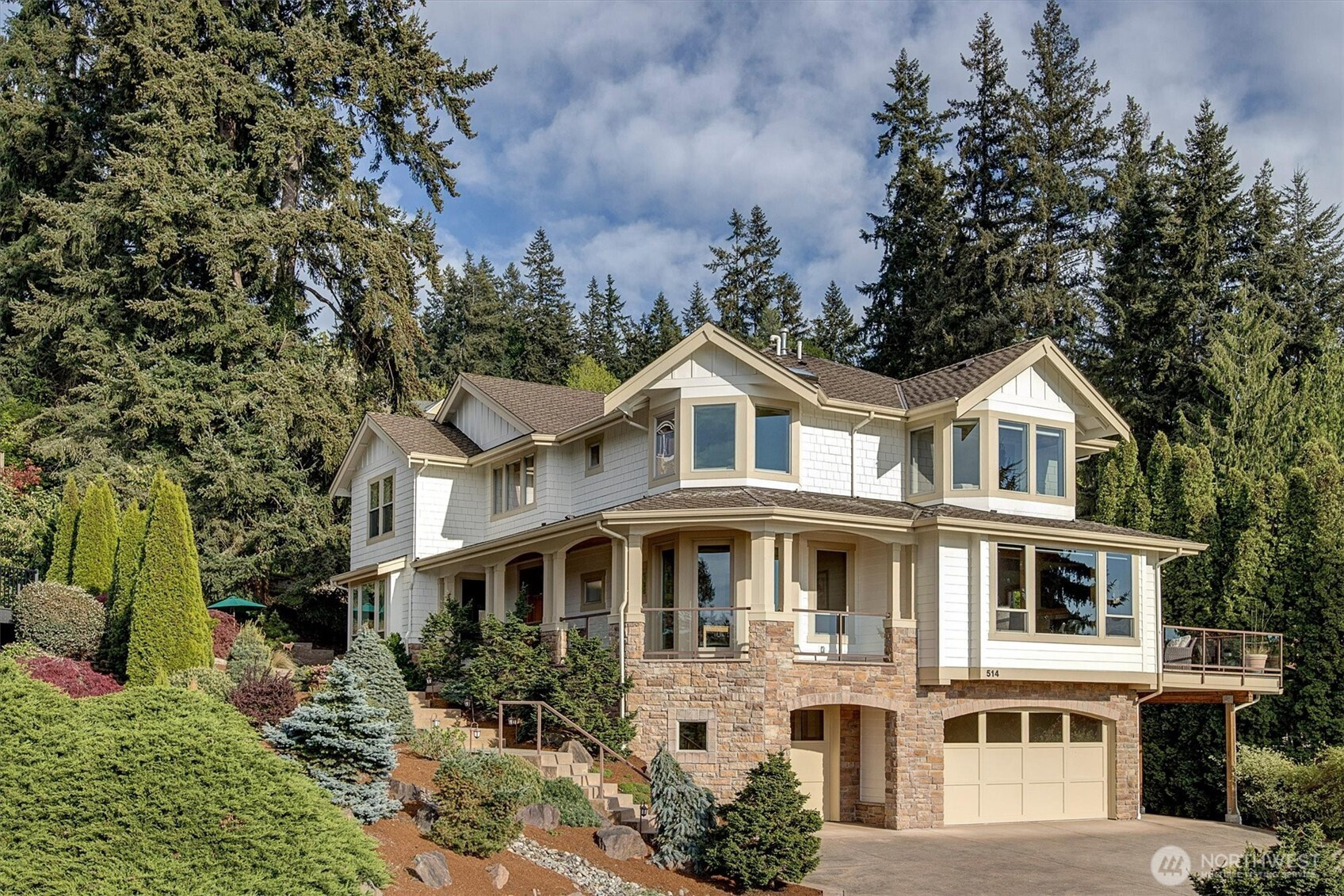 514 205th Avenue NE, Sammamish, WA 98074