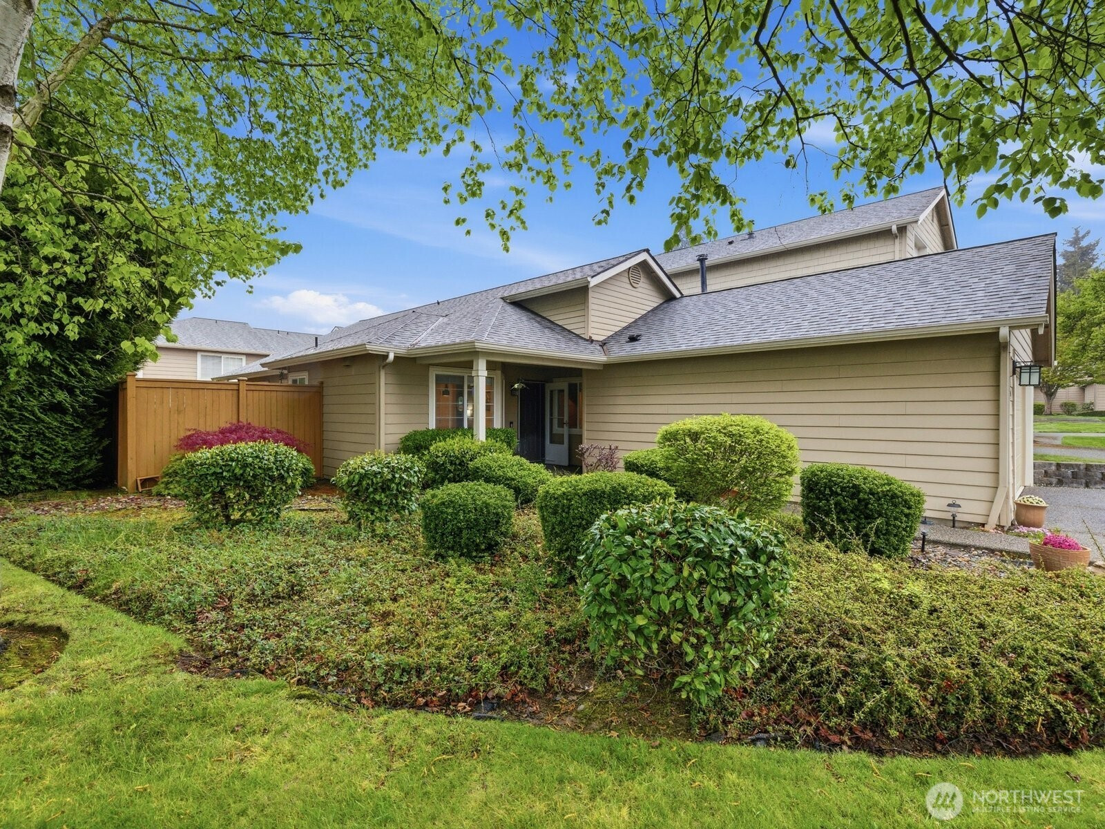 1430 W Casino Road, Everett, WA 98204