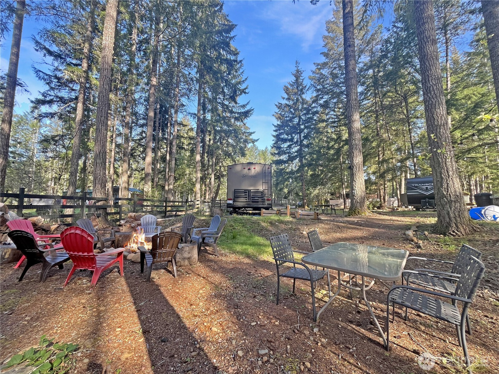 1220 N Cod Place, Hoodsport, WA 98548