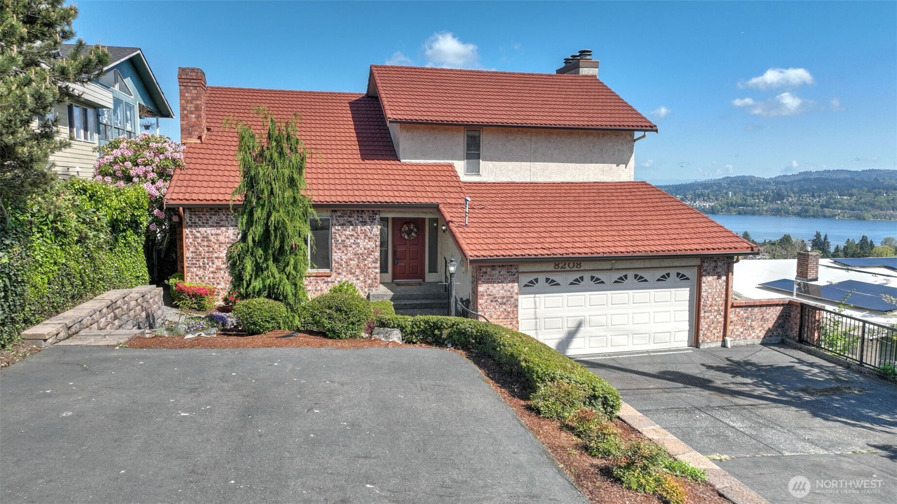 8208 S 124th Street, Seattle, WA 98178