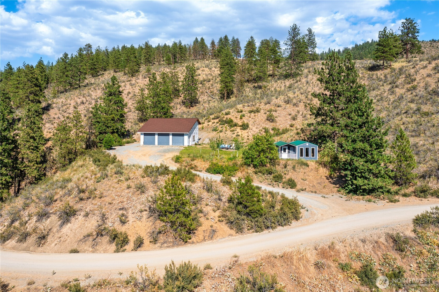 1478 Lodge Pole Rd Road, Chelan, WA 98816