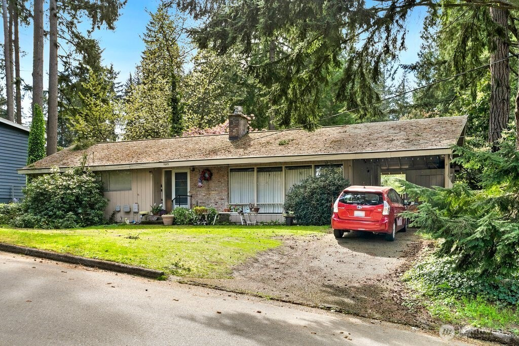 1605 153rd Avenue SE, Bellevue, WA 98007