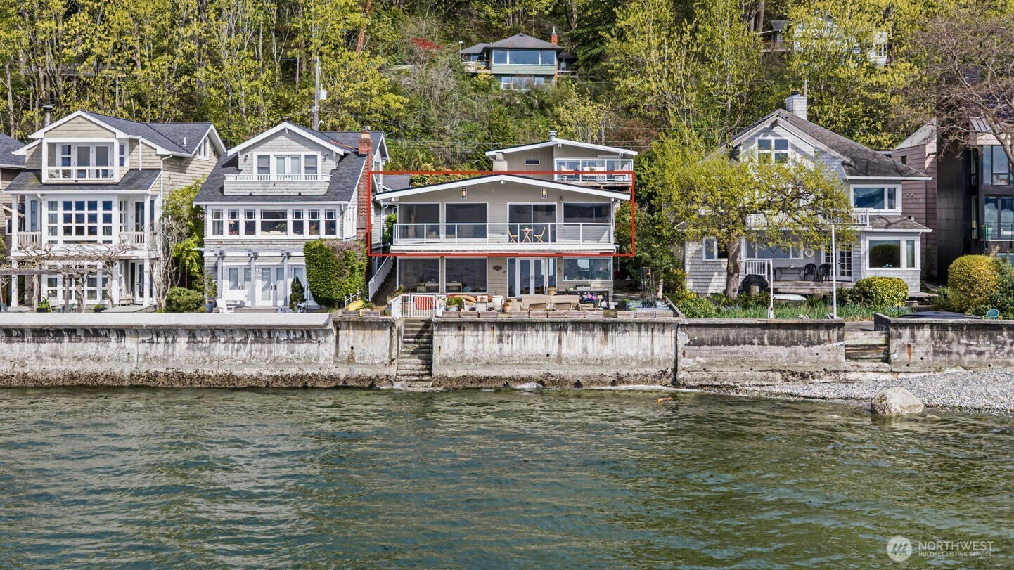 7125 Beach Drive SW, Seattle, WA 98136