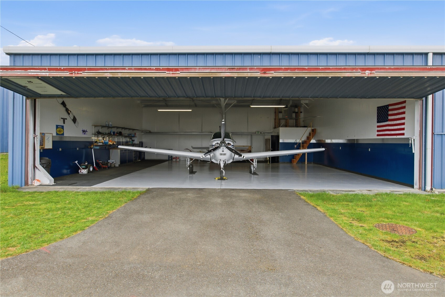 16608 103rd Avenue Ct E, Puyallup, WA 98374