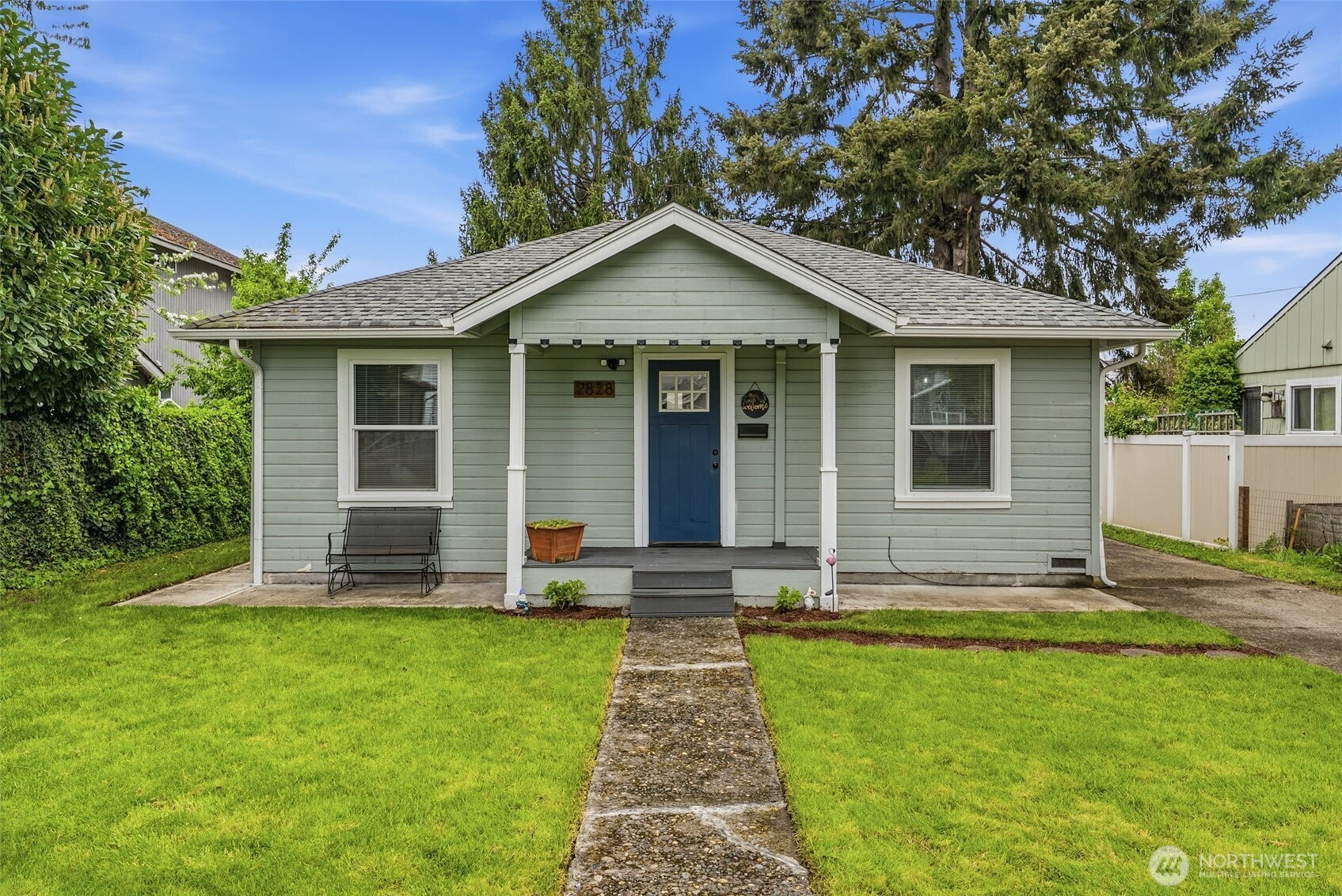 2828 Fir Street, Longview, WA 98632