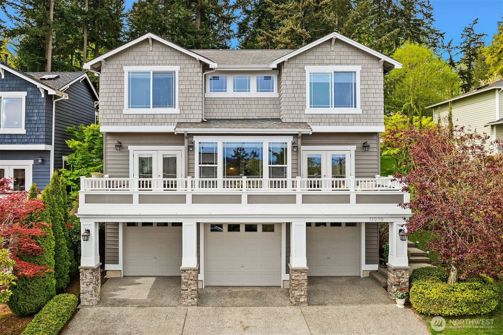 11919 89th Place NE, Kirkland, WA 98034