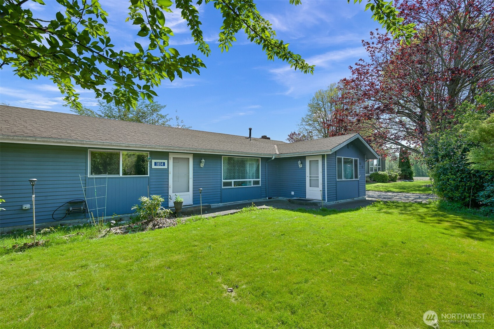 18114 Moores Garden Road, Mount Vernon, WA 98273