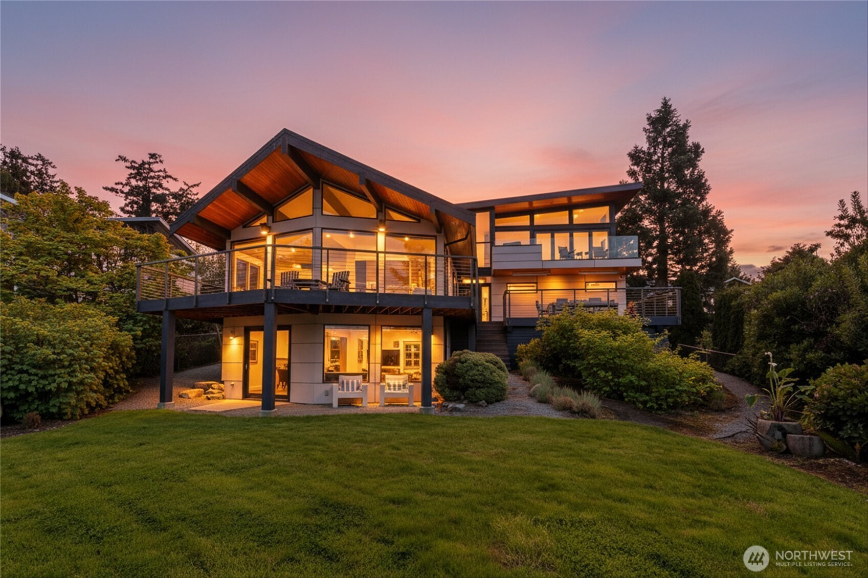 838 Sundown Lane, Camano Island, WA 98282