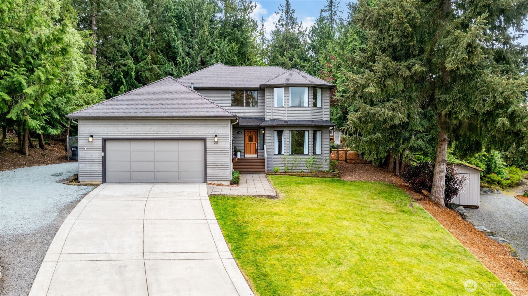 705 N Waugh Road, Mount Vernon, WA 98273