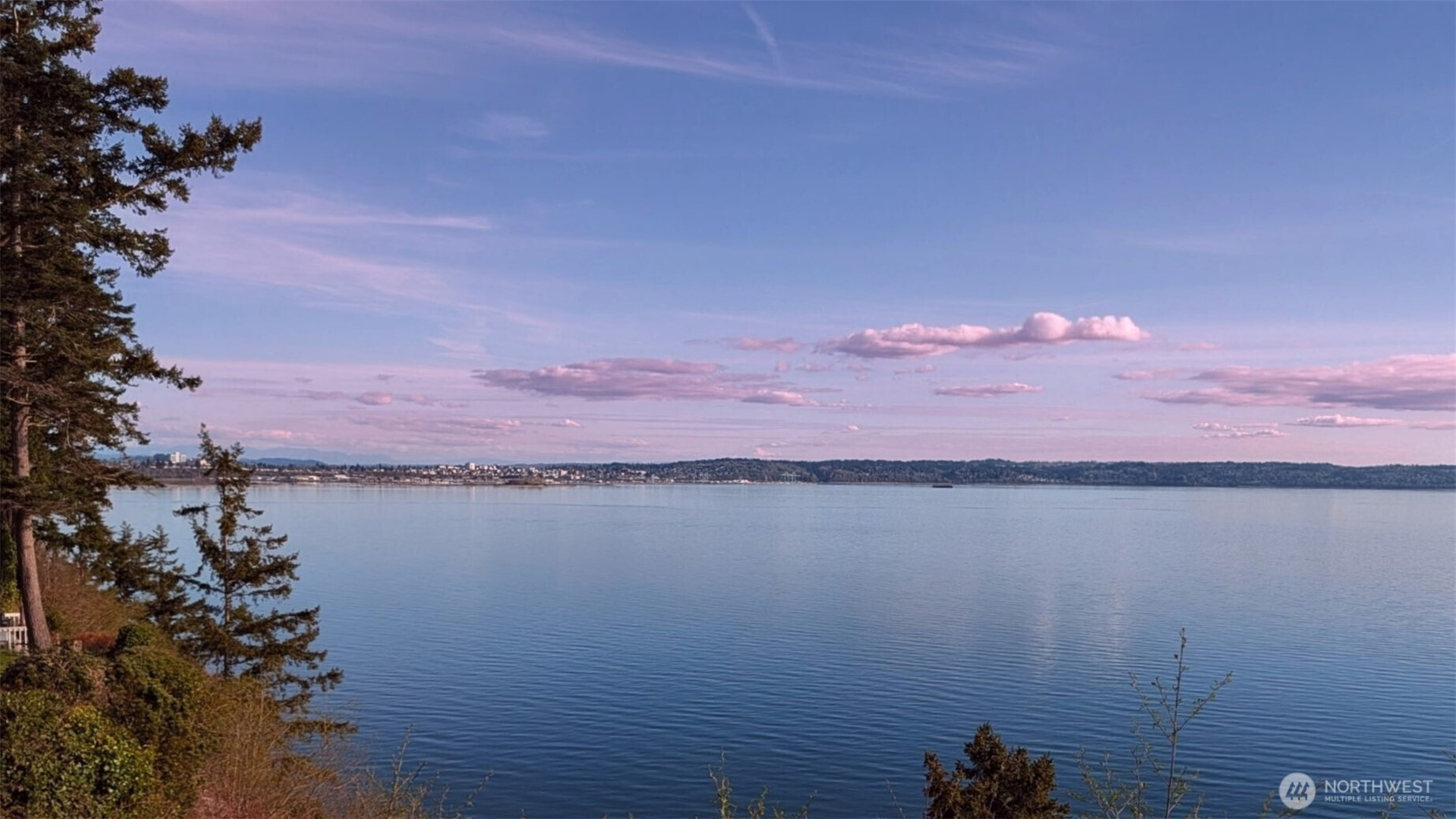 1406 Potlatch Beach Road, Marysville, WA 98271