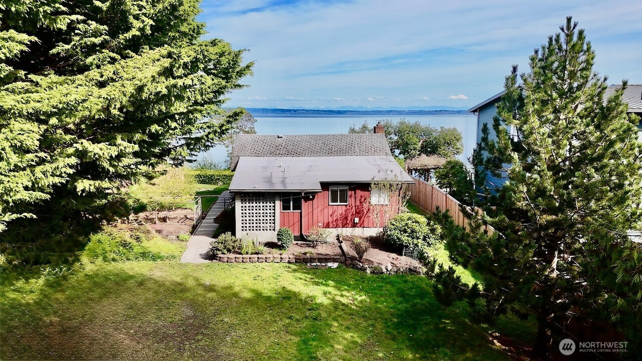 18616 Angeline Avenue NE, Suquamish, WA 98392