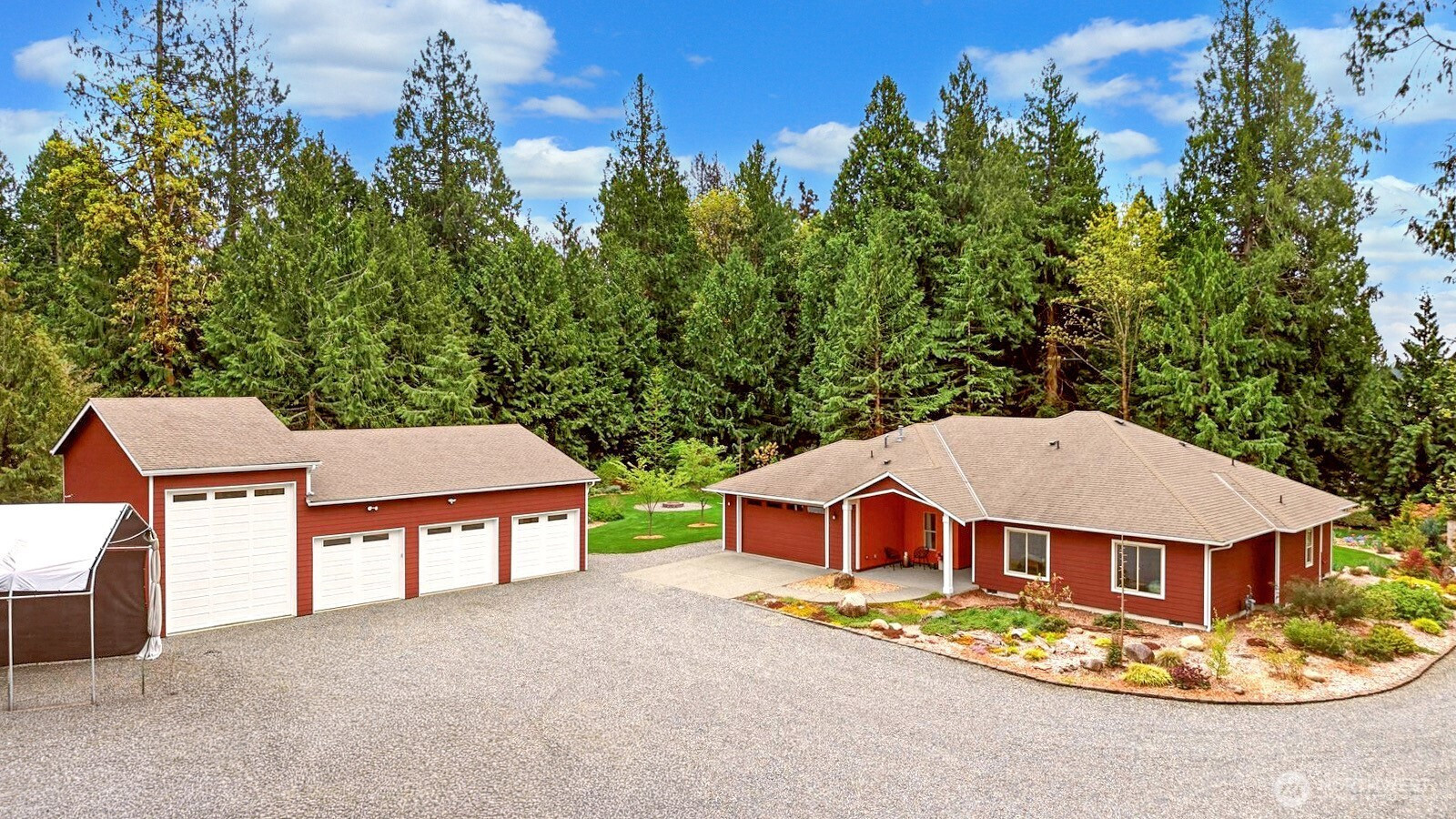 30972 E Lake Morton Drive SE, Kent, WA 98042