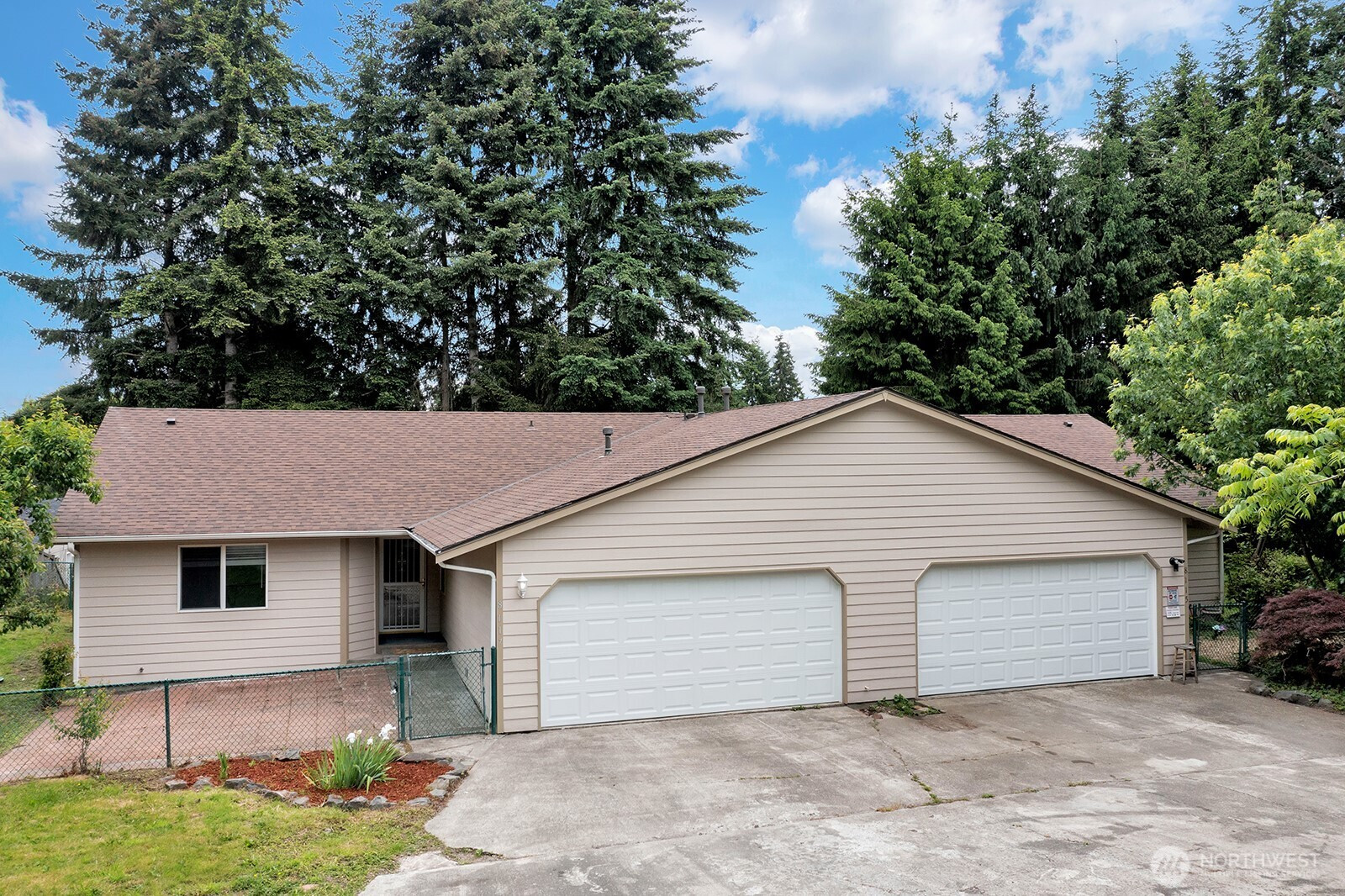 8115 109th Street E, Puyallup, WA 98373