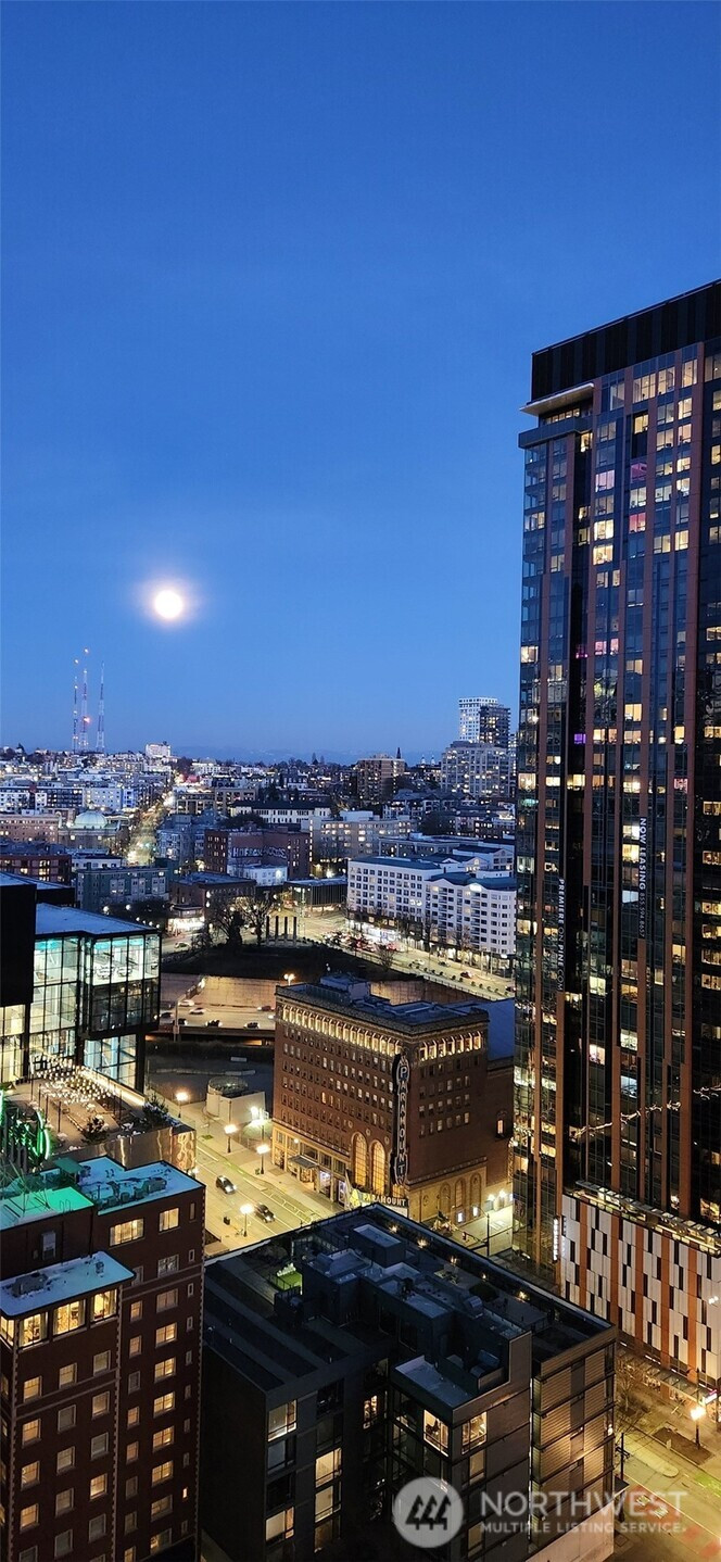 737 Olive Way, Seattle, WA 98101