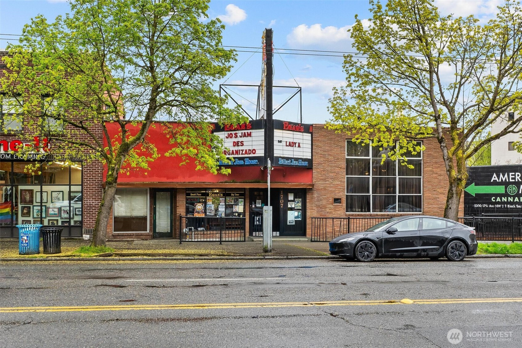 1707 NW Market Street, Seattle, WA 98107