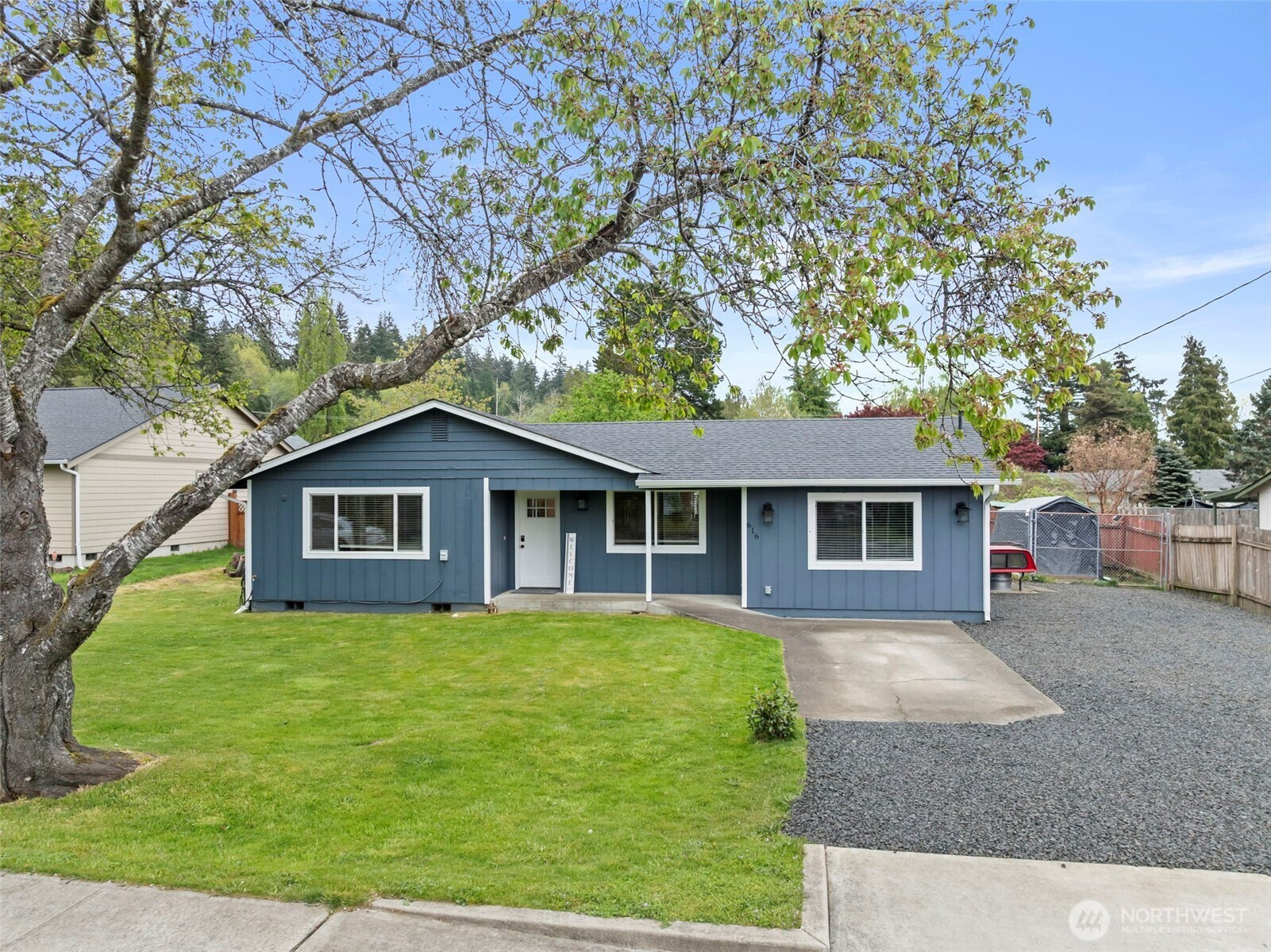 616 N 12th Street, Elma, WA 98541