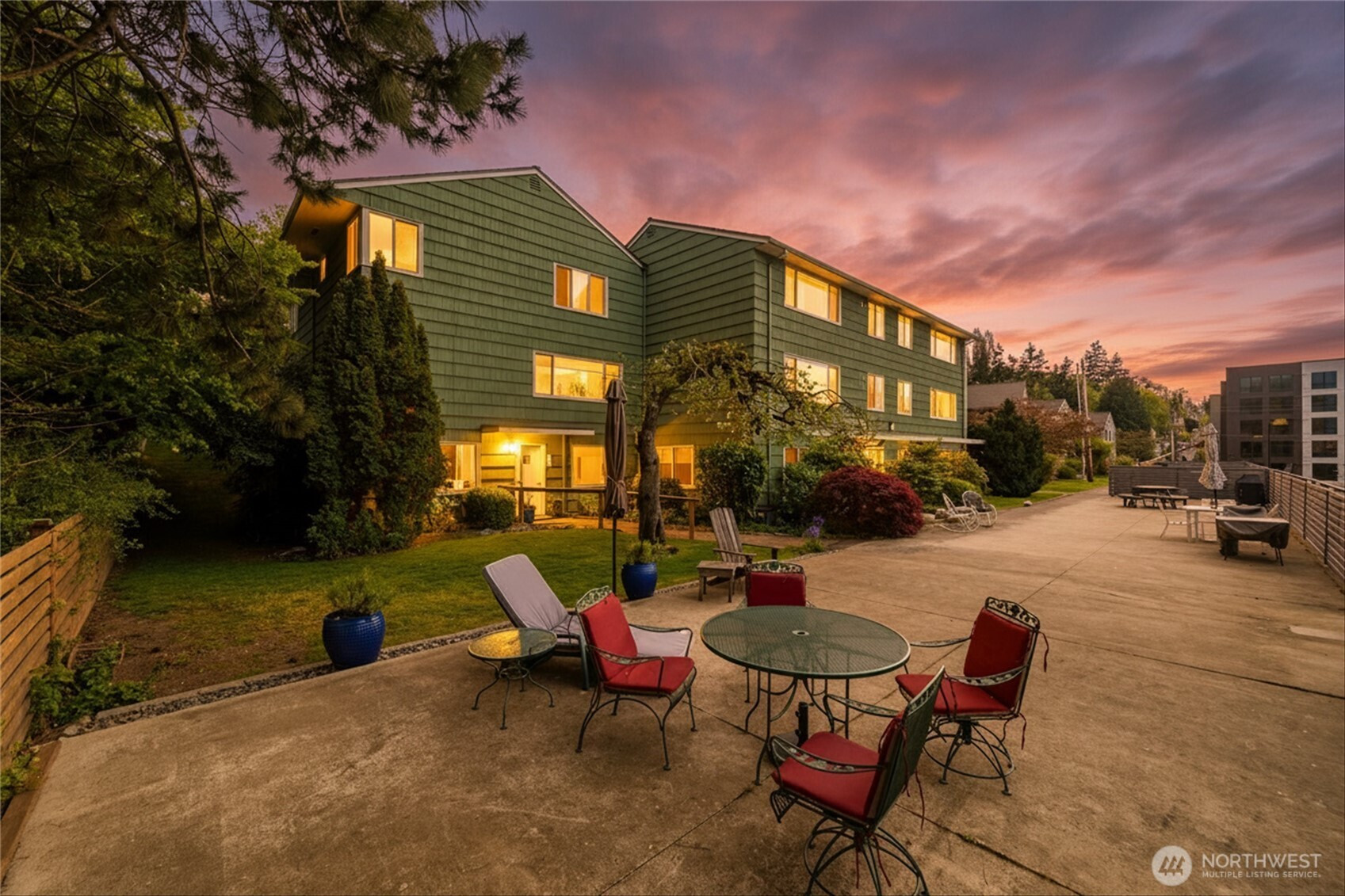 901 N Forest Street, Bellingham, WA 98225