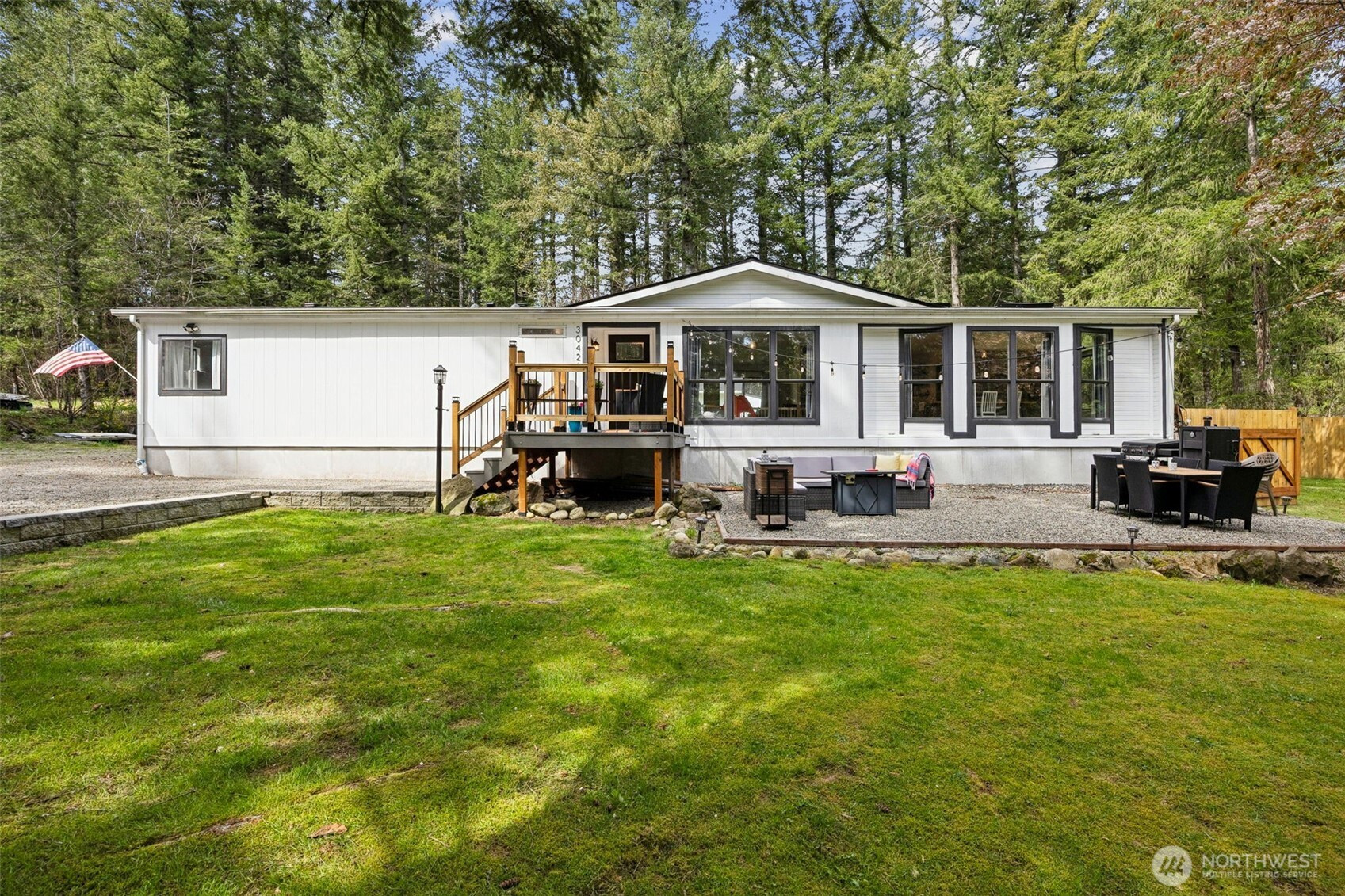 30428 Cumberland Kanaskat Road SE, Ravensdale, WA 98051