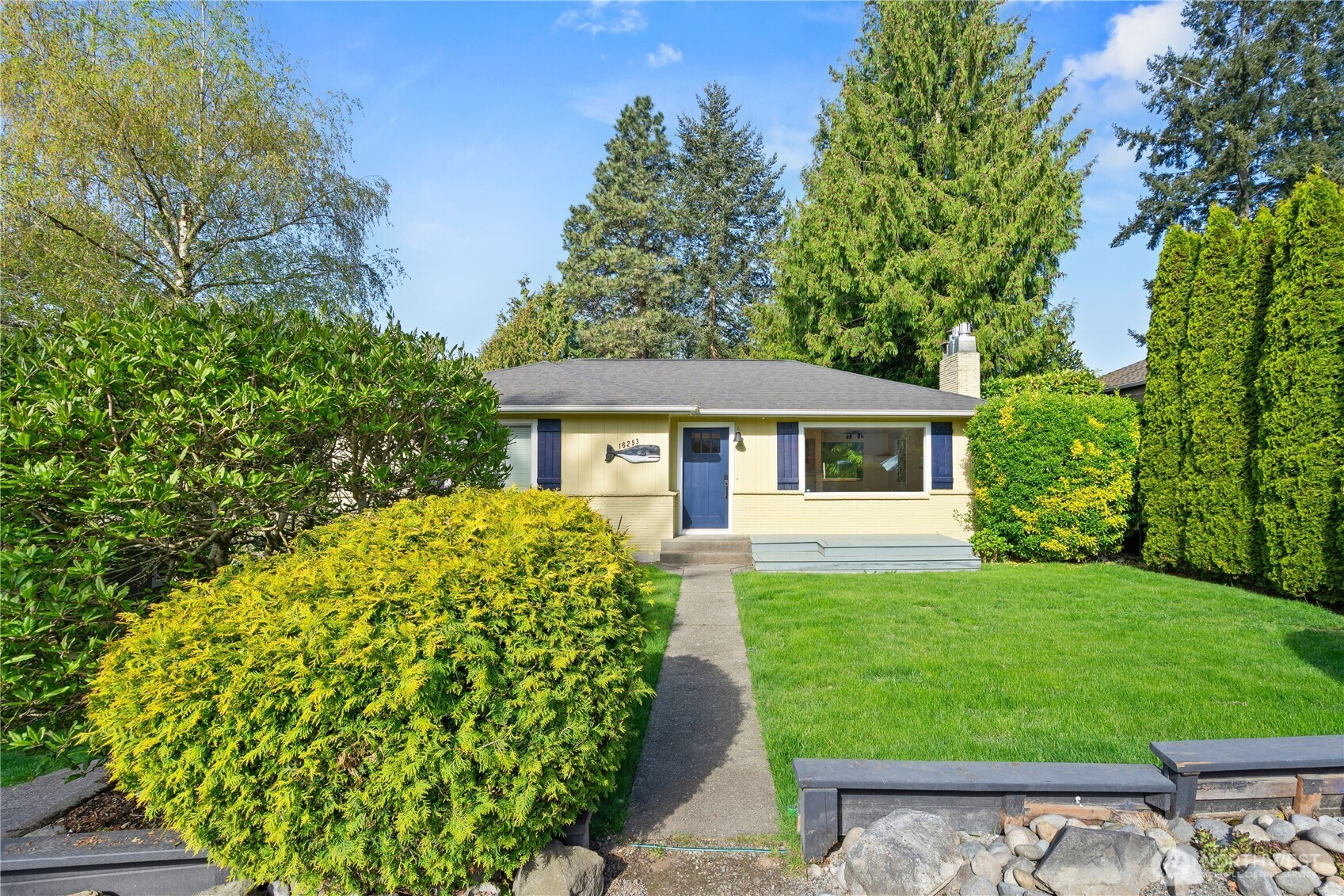 16253 13th Avenue SW, Burien, WA 98166