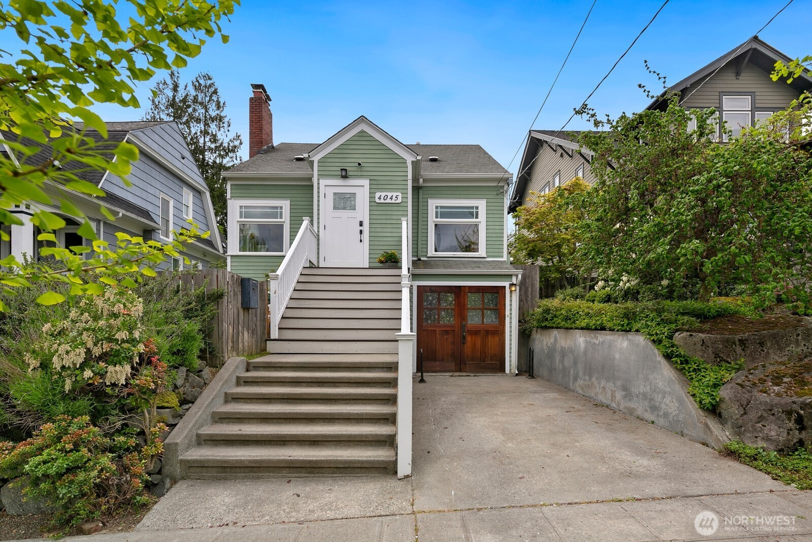 4045 2nd Avenue NE, Seattle, WA 98105