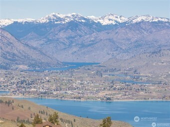24 Eagle Crest Rd, Chelan, WA 98816