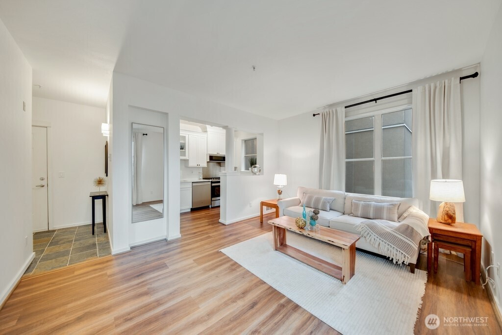 10042 Main Street, Bellevue, WA 98004