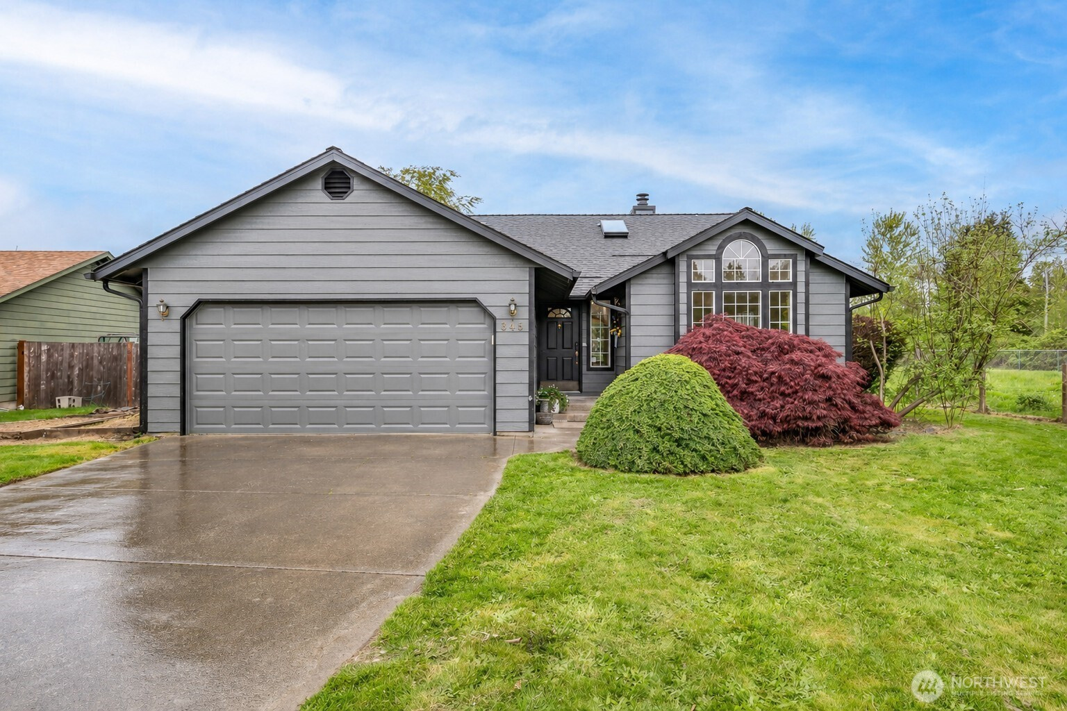 345 White River Drive, Pacific, WA 98047