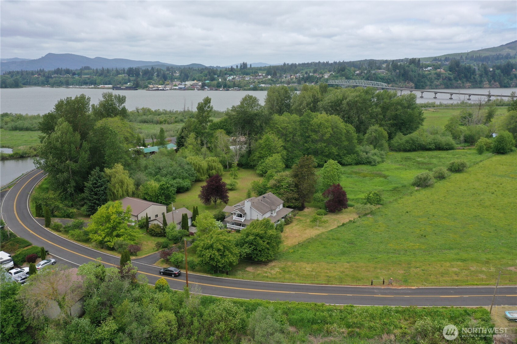 103 W Little Island Road, Cathlamet, WA 98612