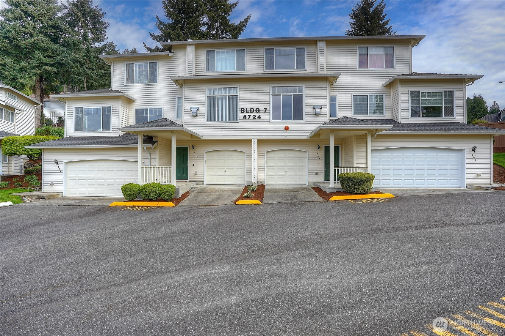 4724 Mill Pond Drive SE, Auburn, WA 98092