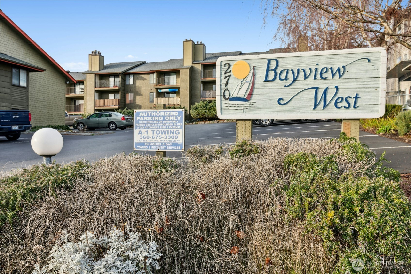 270 SE Barrington Drive, Oak Harbor, WA 98277