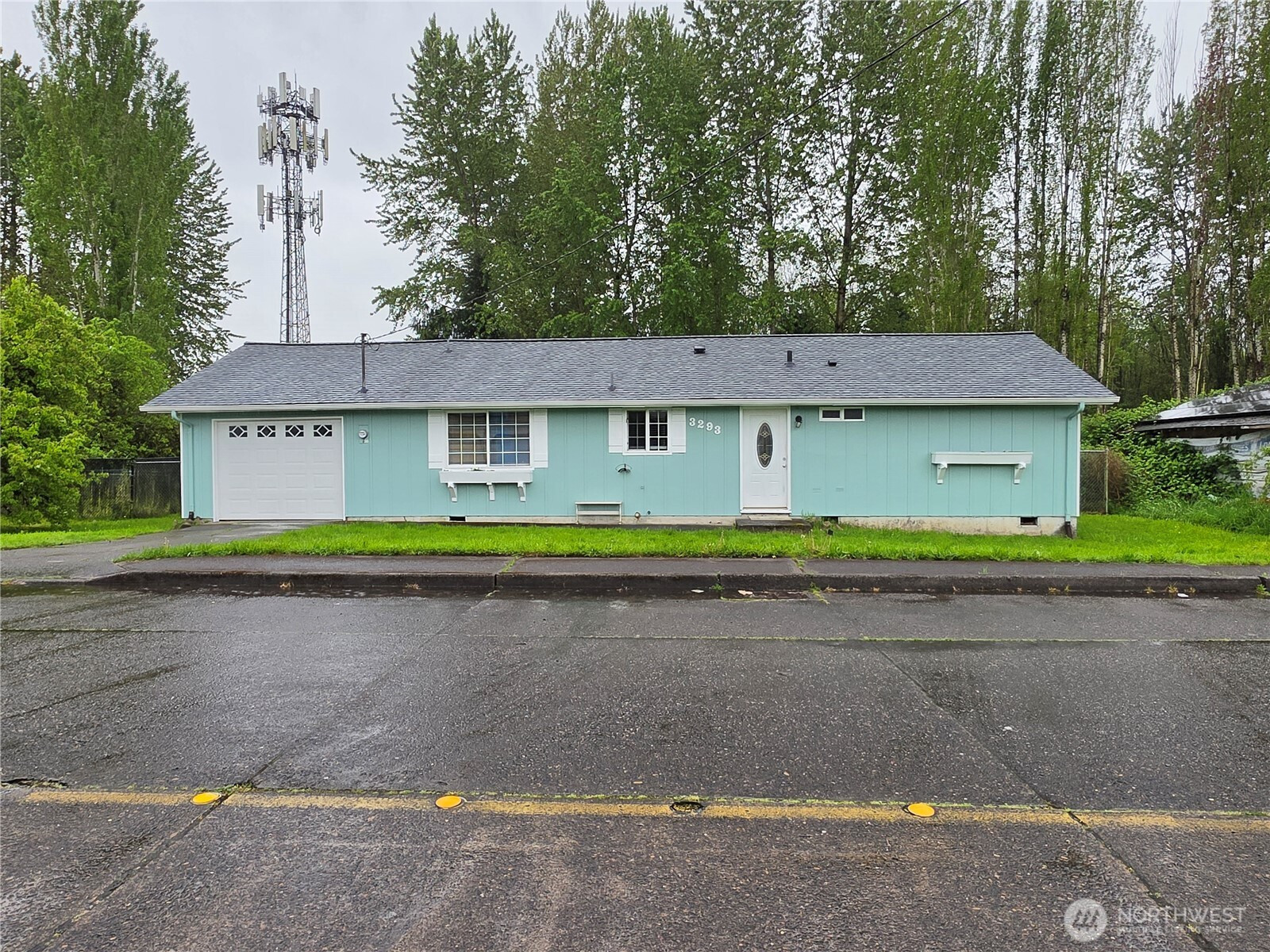 3293 Olive Way, Longview, WA 98632
