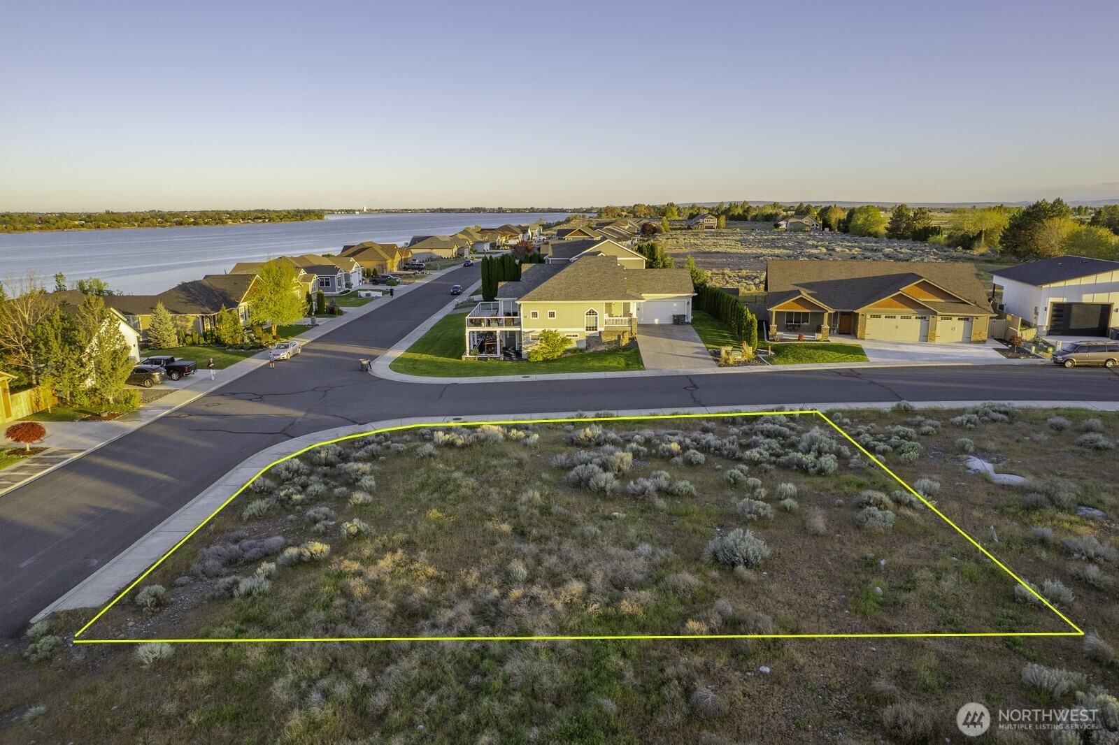 6402 Farrer Way, Moses Lake, WA 98837