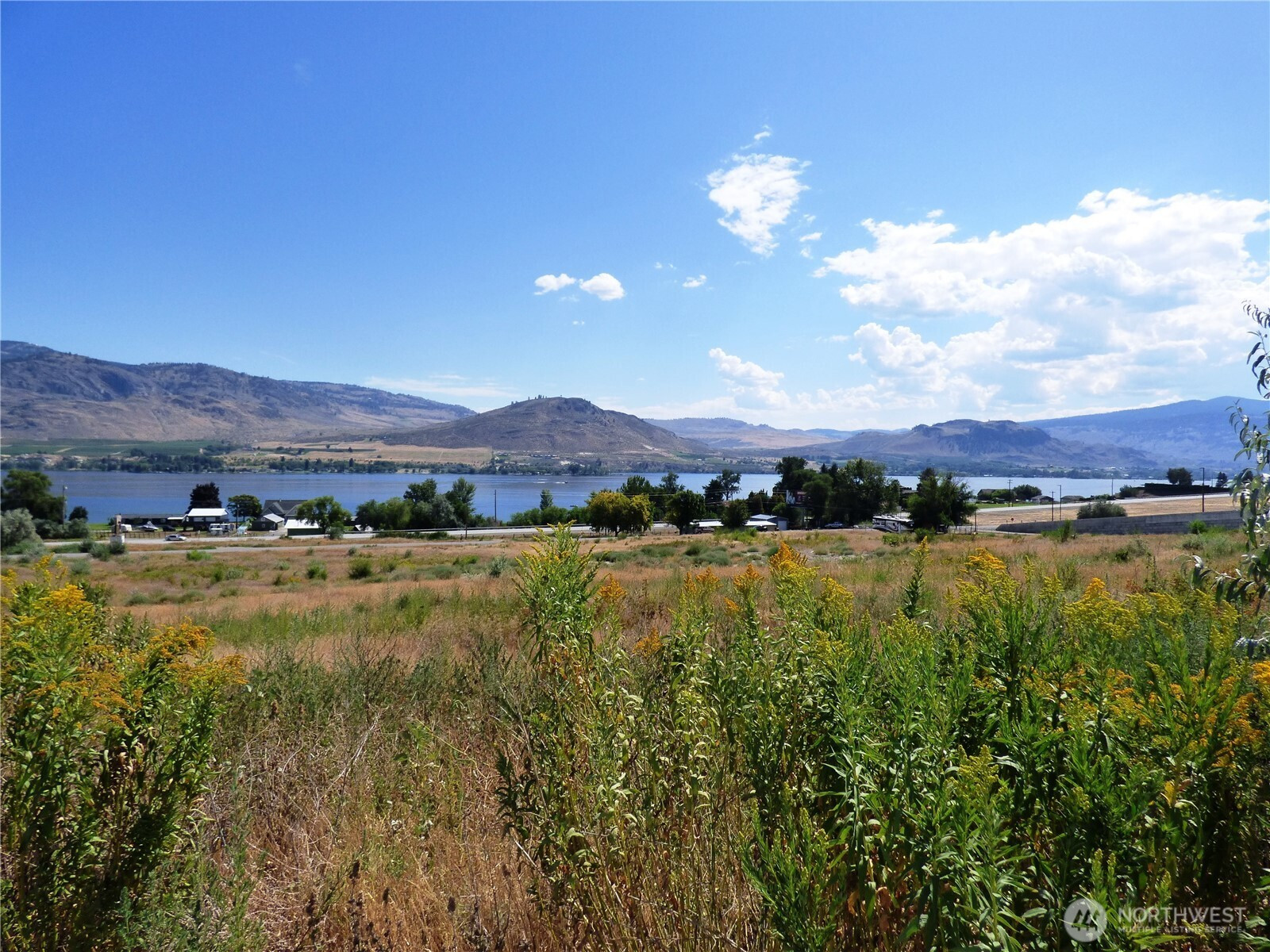 17 Swann Lane, Oroville, WA 98844