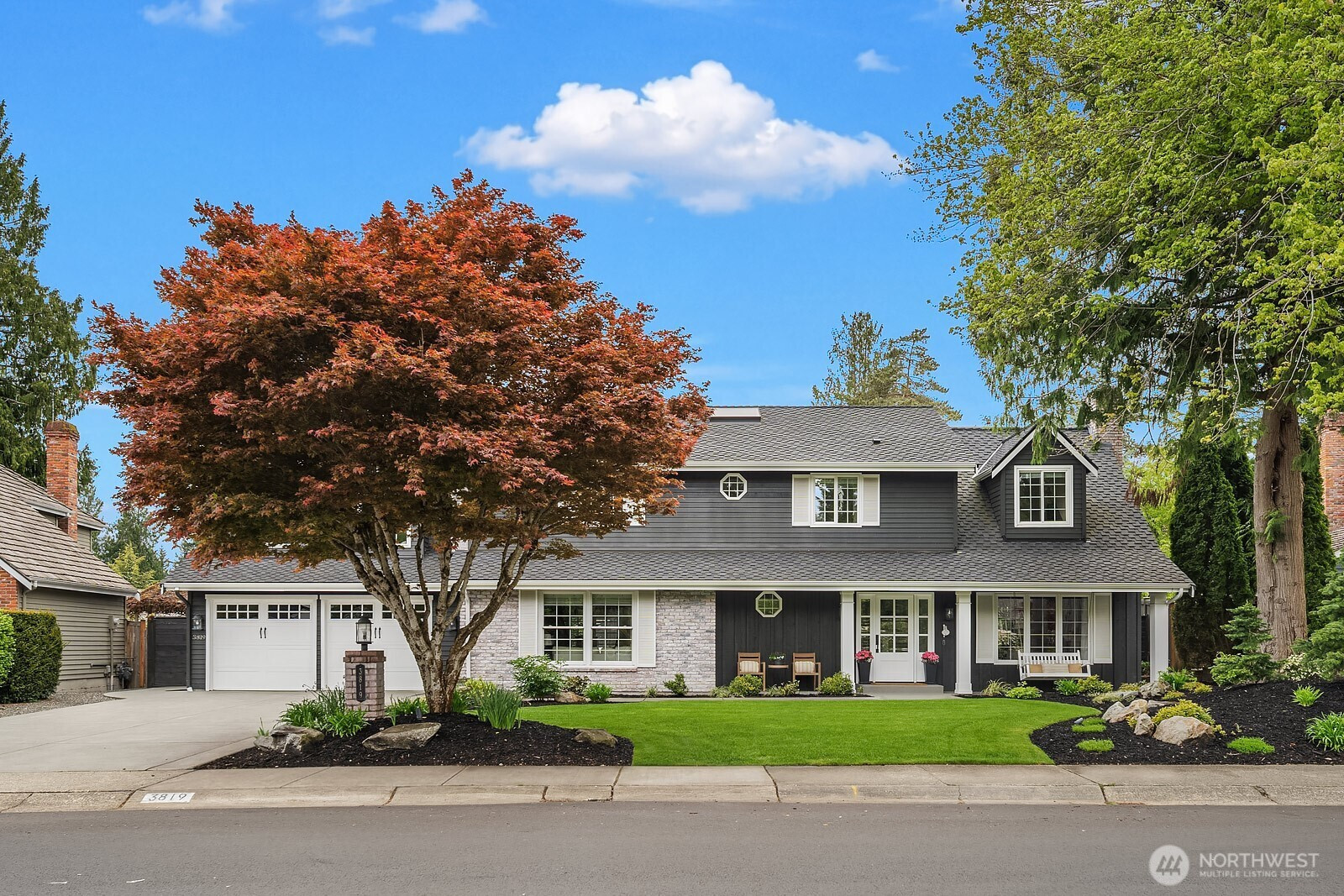 3819 204th Avenue NE, Sammamish, WA 98074