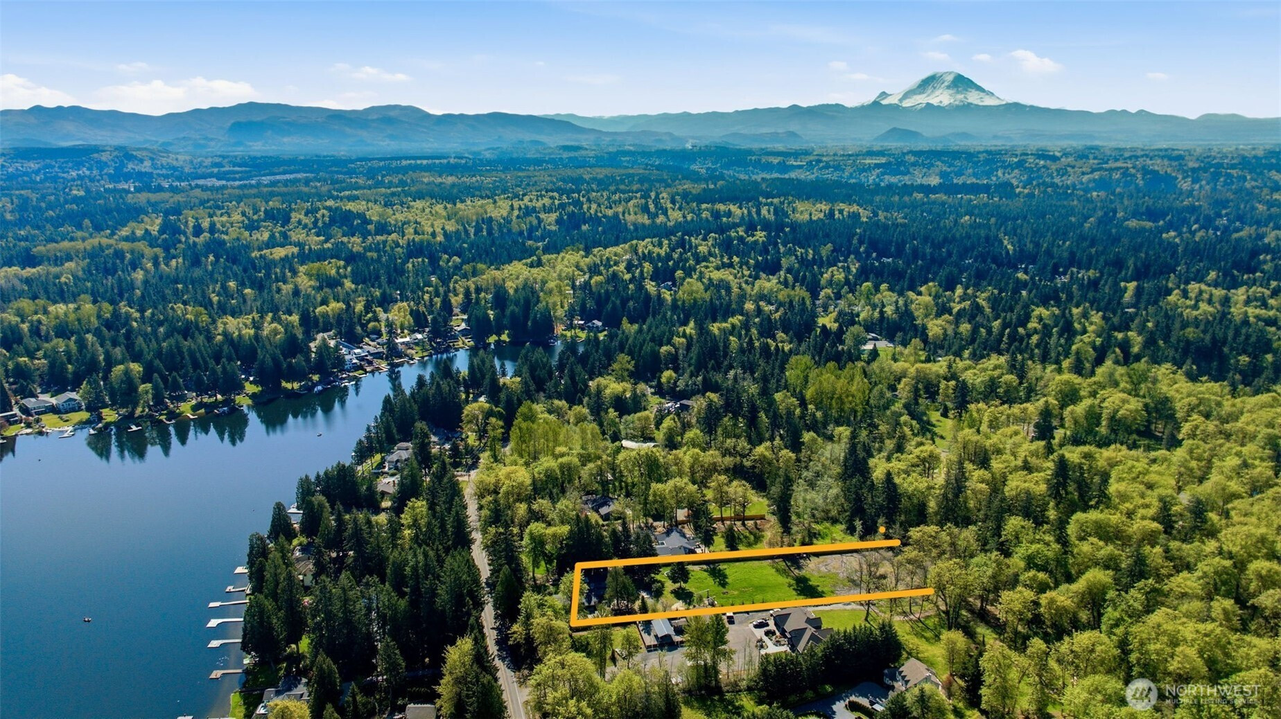 31060 W Lake Morton Drive SE, Kent, WA 98042