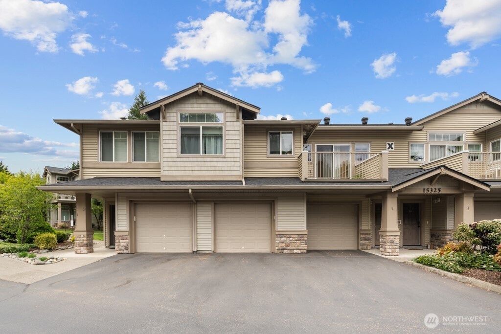 15325 SE 155th Place, Renton, WA 98058