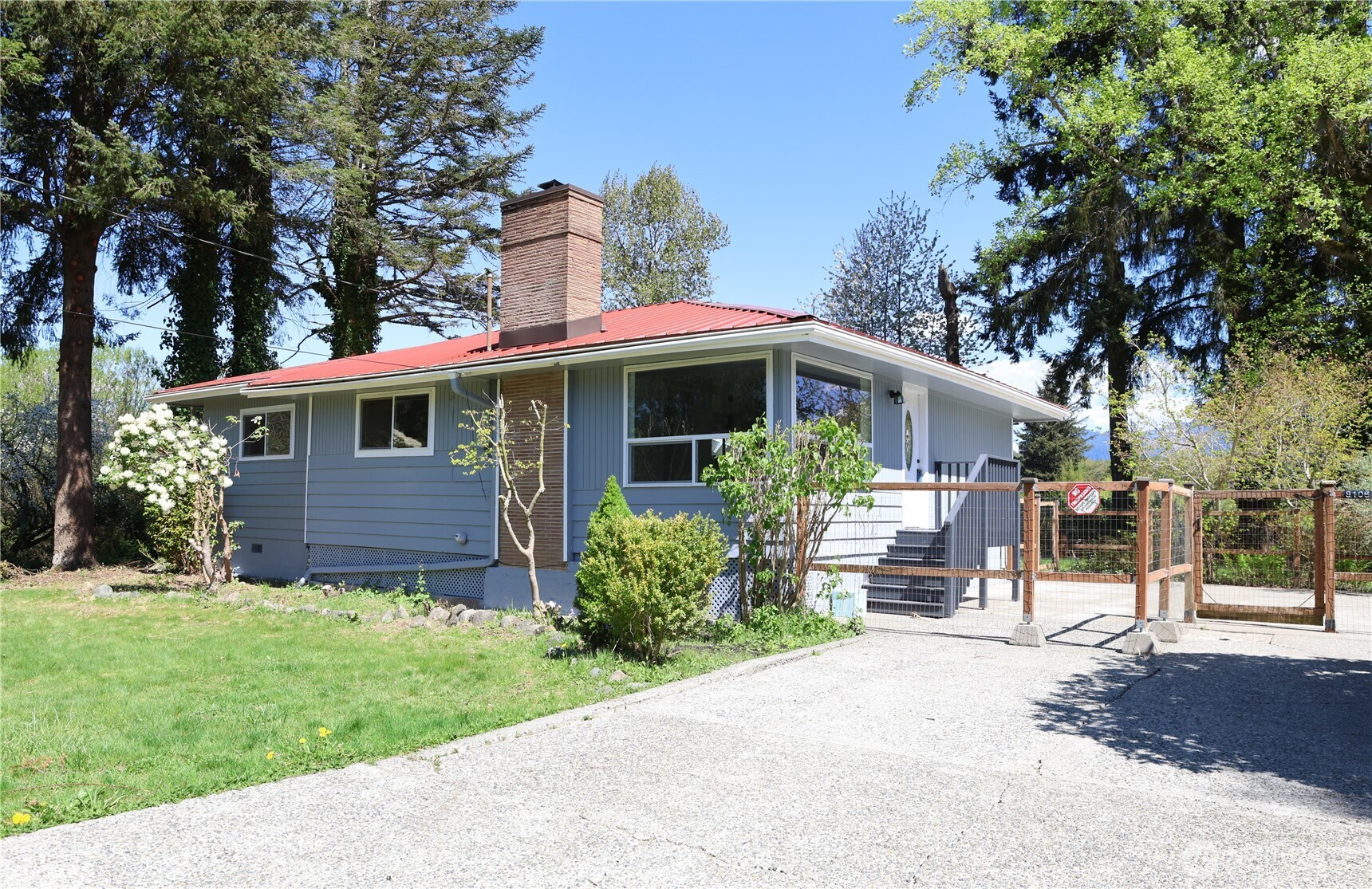 8106 382nd Avenue SE, Snoqualmie, WA 98065