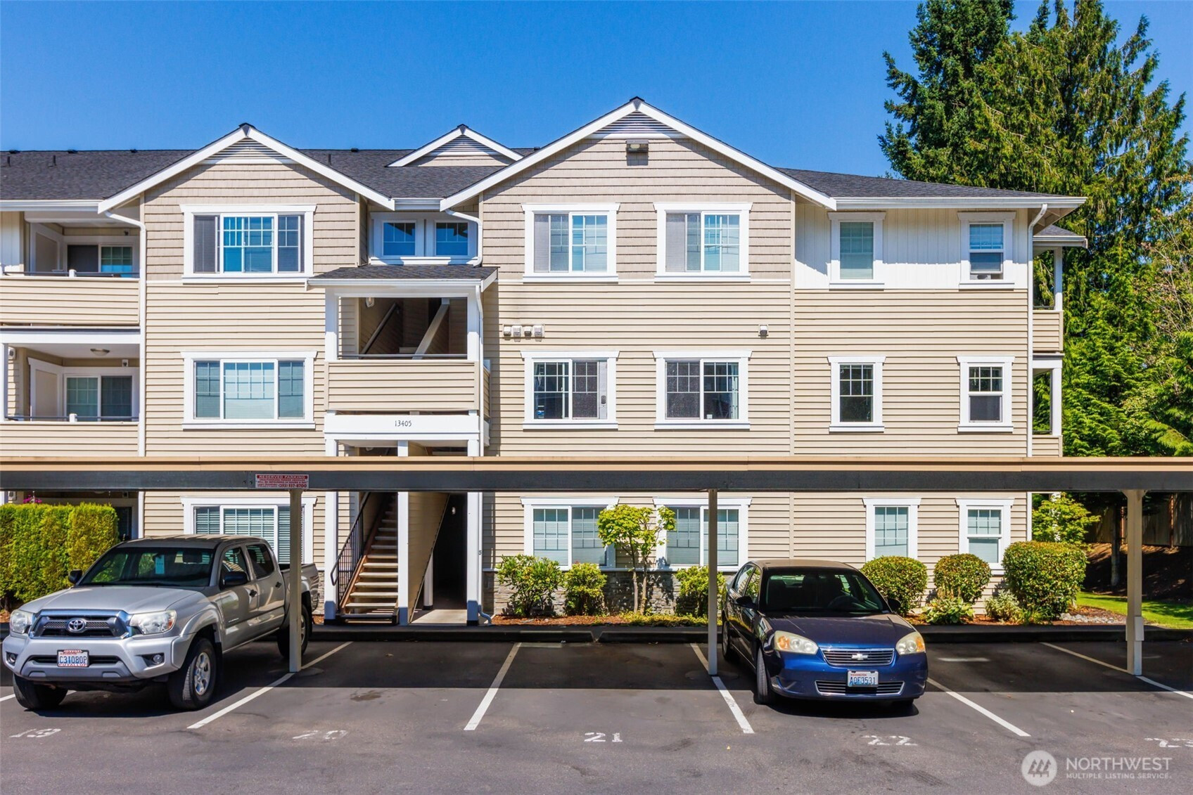 13405 97th Avenue E, Puyallup, WA 98373