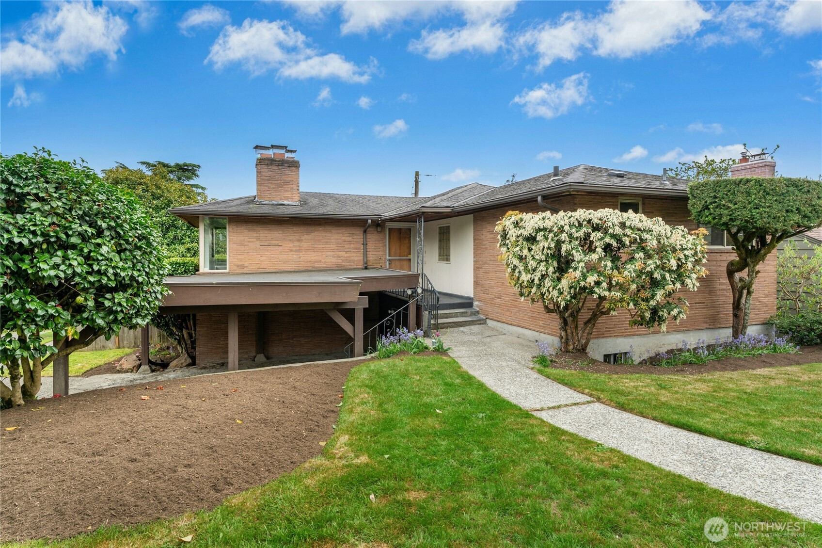 5803 Oberlin Avenue NE, Seattle, WA 98105