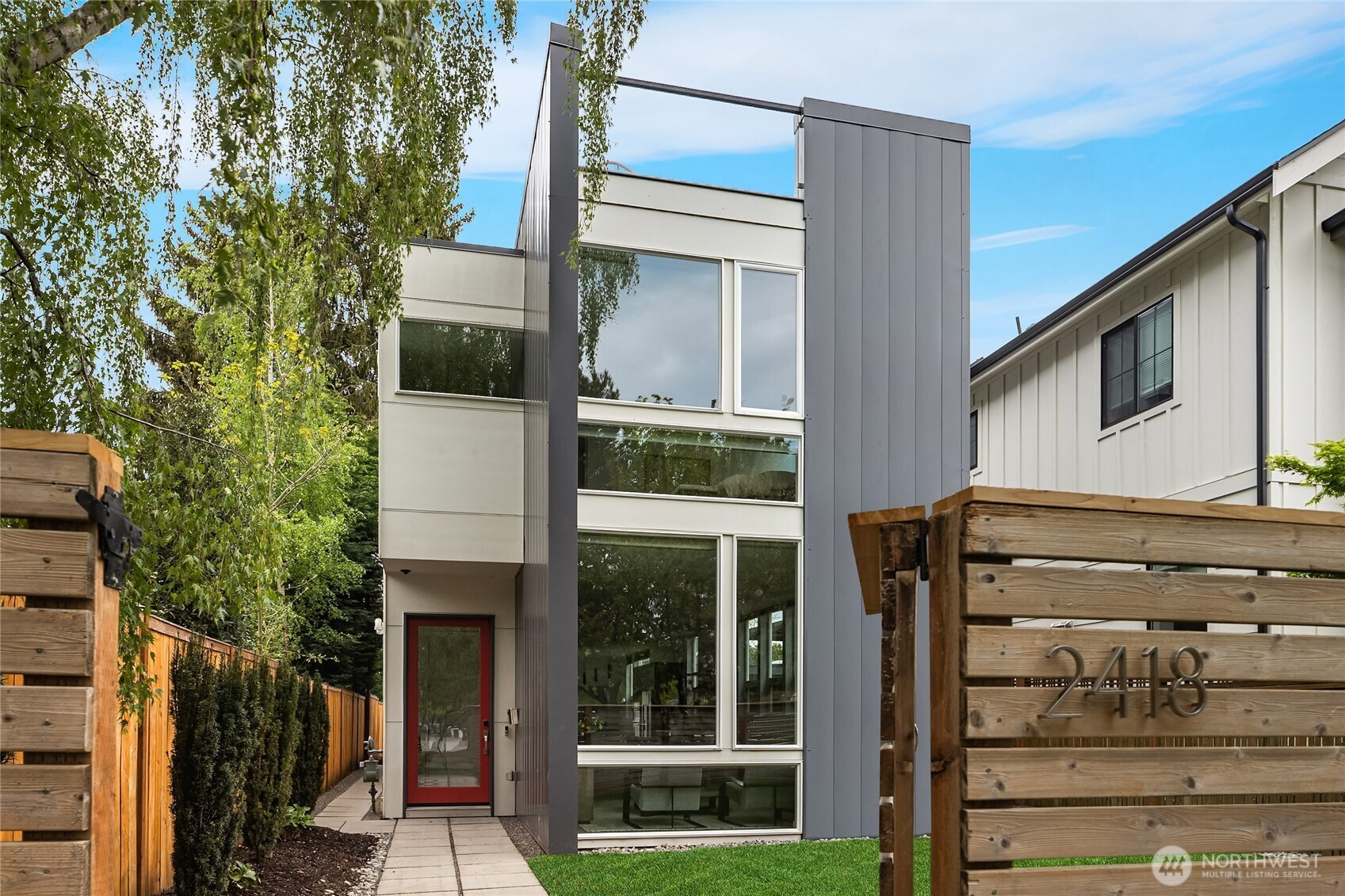 2418 6th Avenue W, Seattle, WA 98119