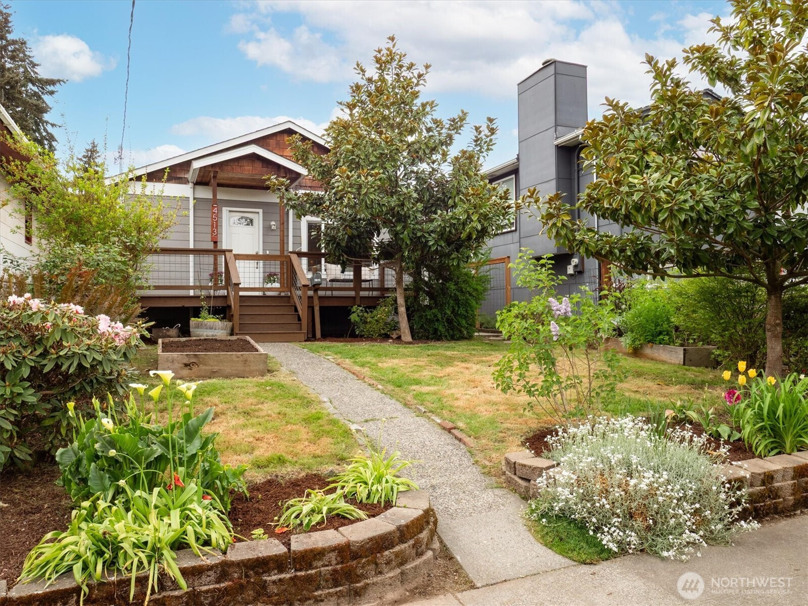 4513 Cascadia Avenue S, Seattle, WA 98118